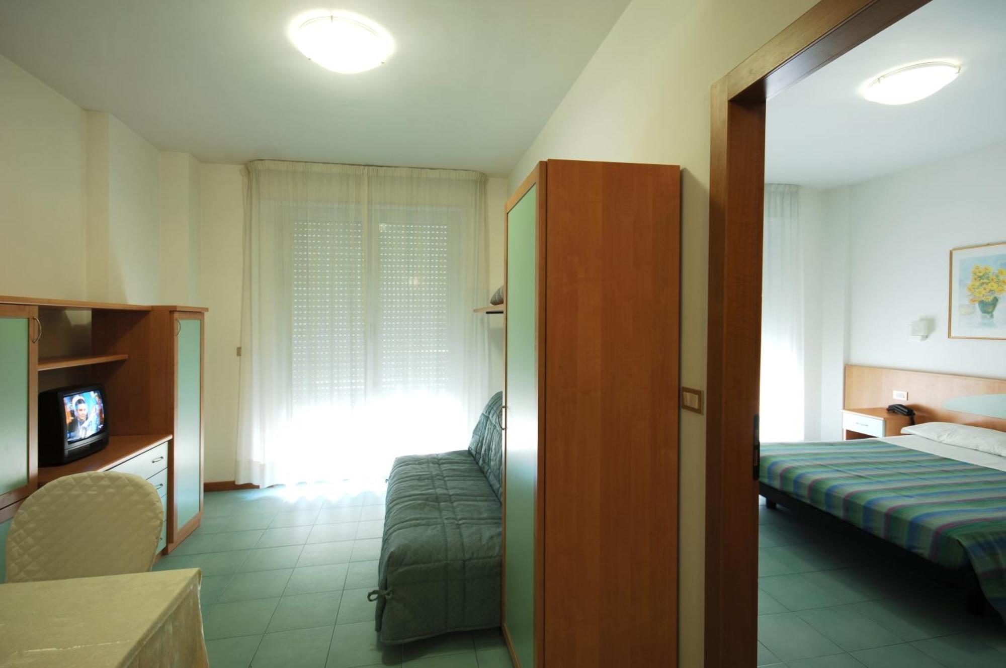 Ihr Residence Hotel Le Terrazze Grottammare Bagian luar foto